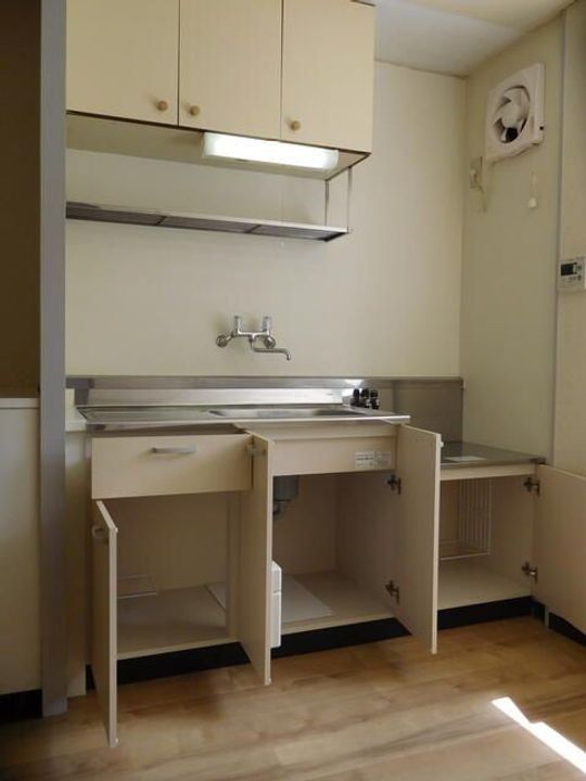 シャトレ東新町の内装