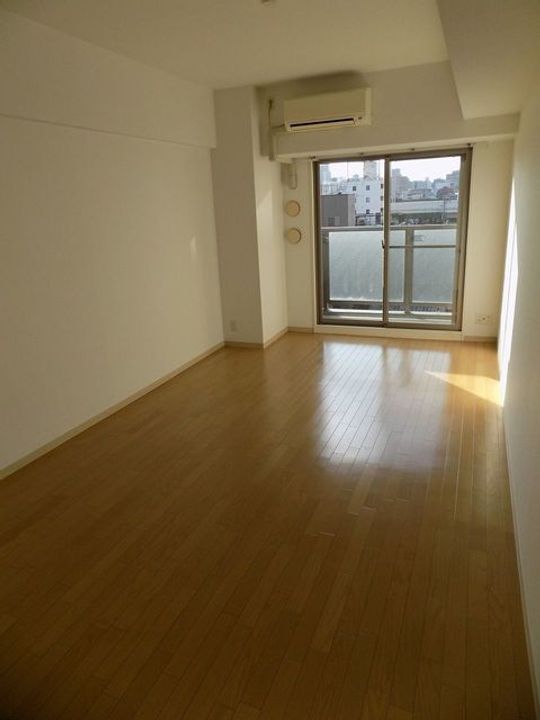 フェニックスレジデンス堺東の居間