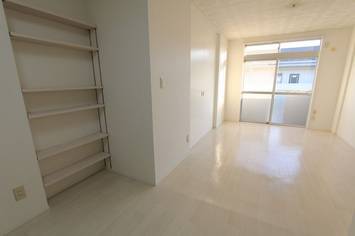 ニューシティーFの外観