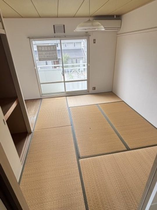 ウエストハイツの居間