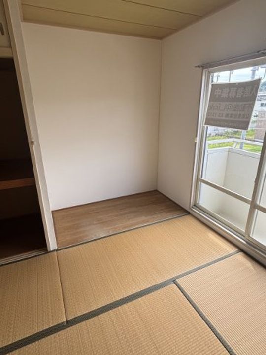 ウエストハイツの居間