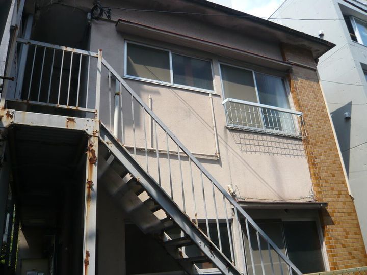 第2さいわい荘の外観