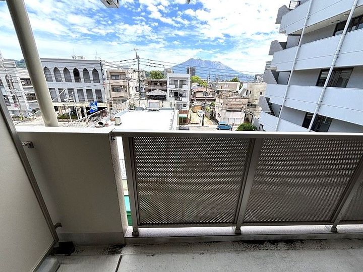 ブルフェヒルズ上竜尾の内装