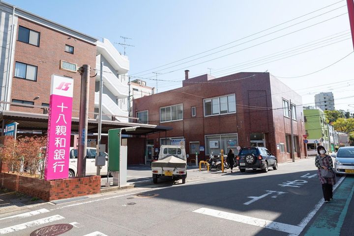 三愛ビル9の周辺