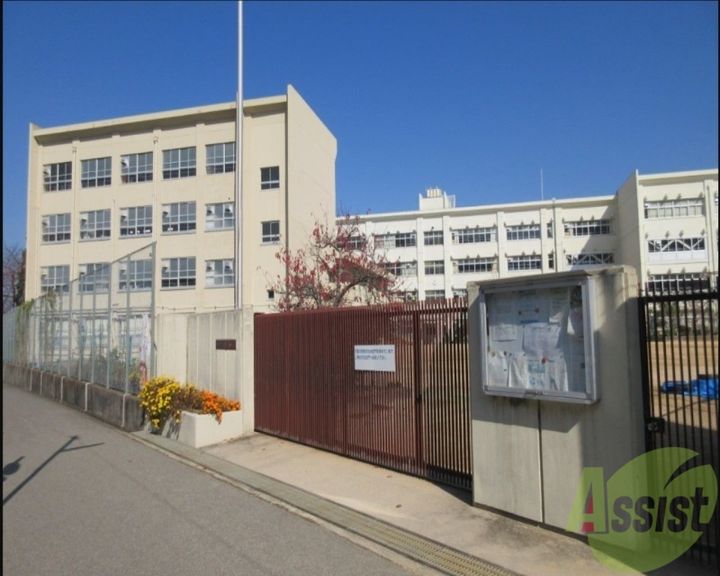 グランステラの周辺