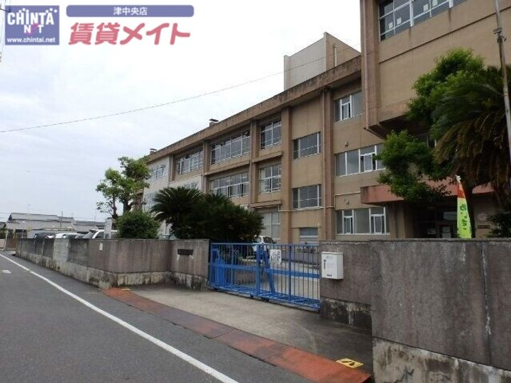 三重県津市八幡町津(一戸建)の賃貸物件の周辺