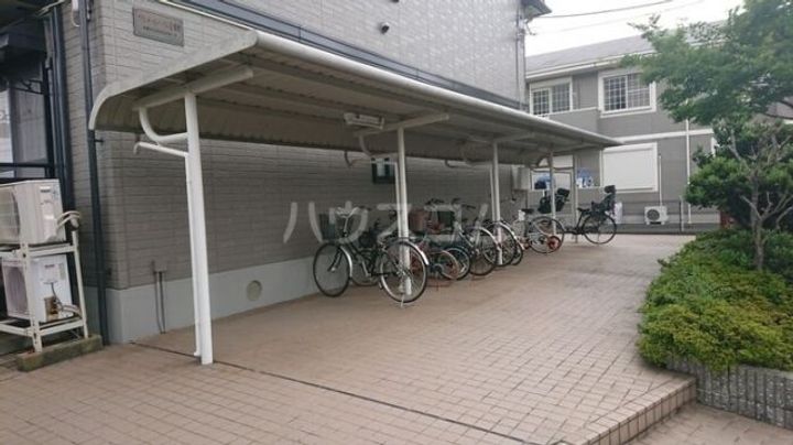 グランメールハイム 壱・弐番館の地図