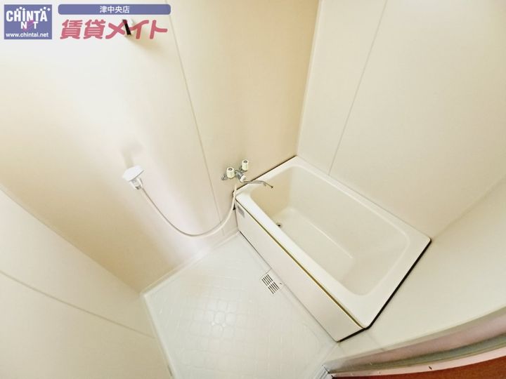 ドミトリー小川93の風呂