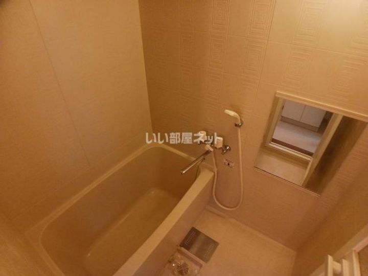 シャレムハウスの風呂