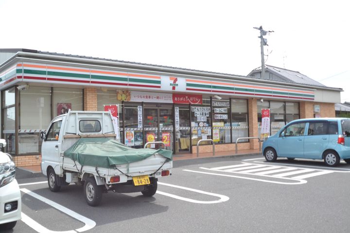 クリエイトの周辺