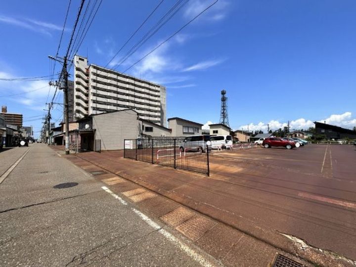 ライオンズマンション高田の地図