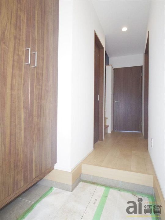 東京都東久留米市金山町1(アパート)の賃貸物件の玄関