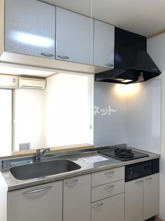 メリープラッツ平成町IV棟のキッチン