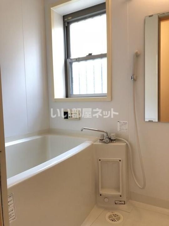 メリープラッツ平成町IV棟の風呂