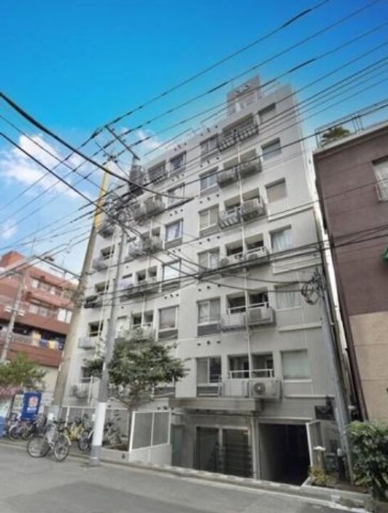 東京都台東区千束2(マンション)の賃貸物件の外観