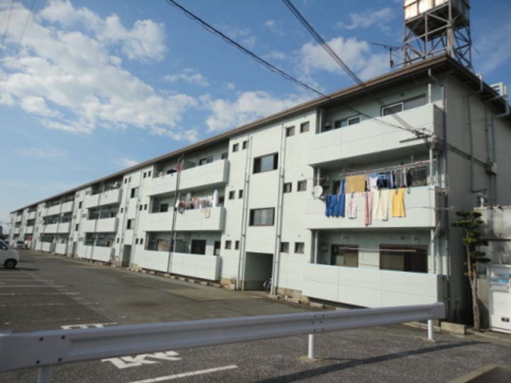 滋賀県彦根市平田町（マンション）の賃貸物件の外観