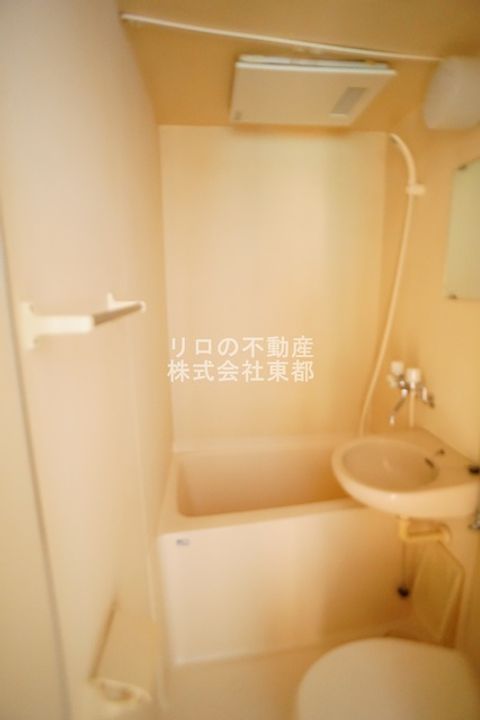 ハイムナカイズミA棟の内装