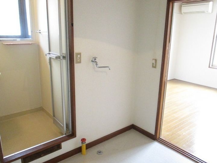 ローズハイツの内装