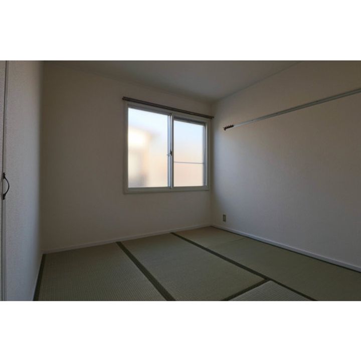 ストリーム瀬戸の内装