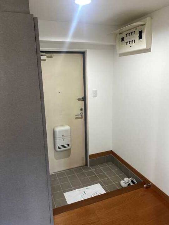 U’s Flatの玄関