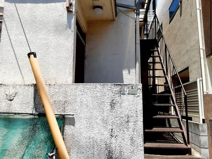 フレンドハイツAの地図