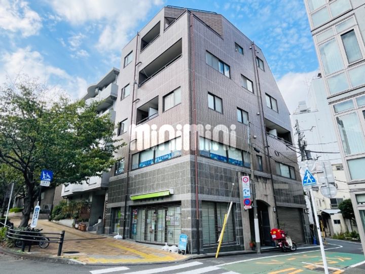 小石川YSレジデンスの外観