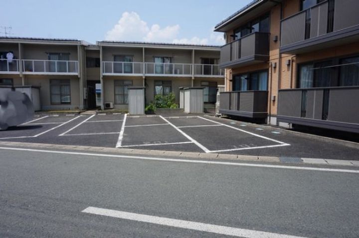 千歳山タウンハウス Bの地図