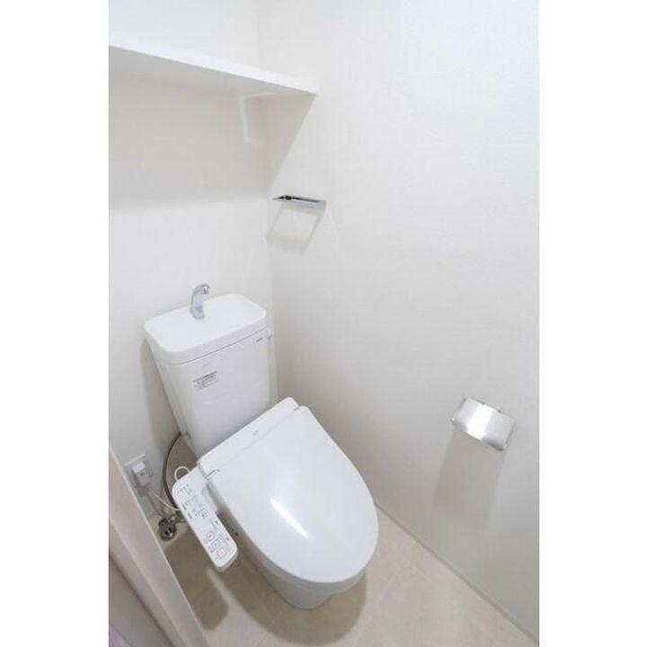東京都台東区千束3の賃貸マンションの内装