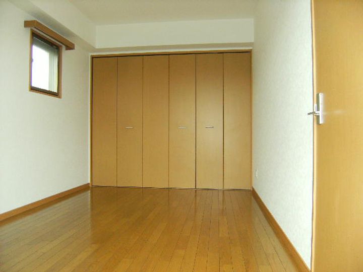 カルトセゾン鶴ヶ谷東の内装