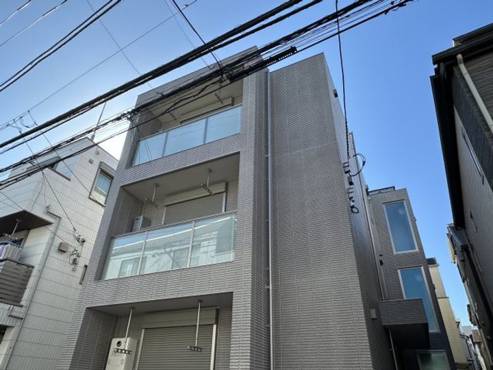 ルナーリア中野の外観