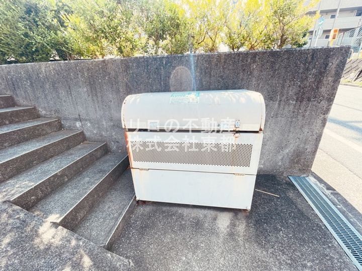 神奈川県横浜市港南区港南台3(アパート)の賃貸物件の地図