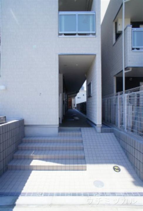 埼玉県蕨市錦町6(マンション)の賃貸物件の地図