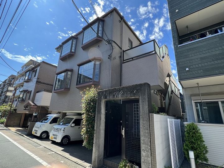 ローズマンションの外観