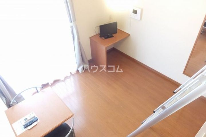 レオパレス下和田の居間