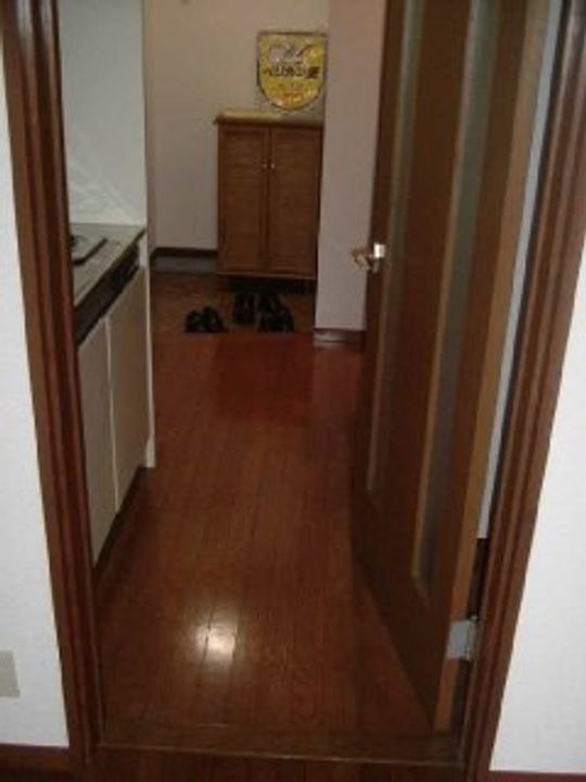 アネックス水崎の玄関