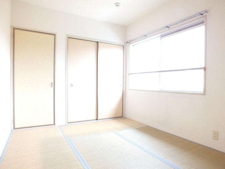 ラフォーレ常見3の内装
