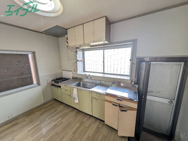 三重県松阪市嬉野野田町(一戸建)の賃貸物件のキッチン