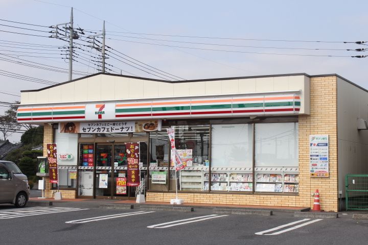 パークサイドリラ E棟の周辺