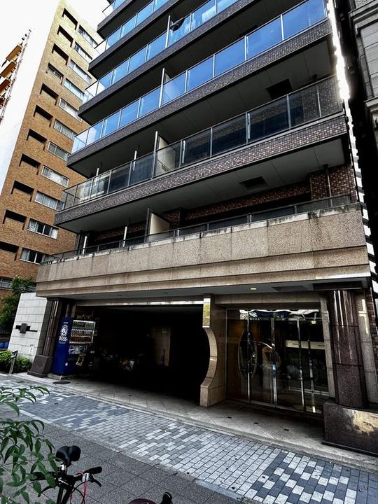 愛知県名古屋市東区泉1(マンション)の賃貸物件の外観