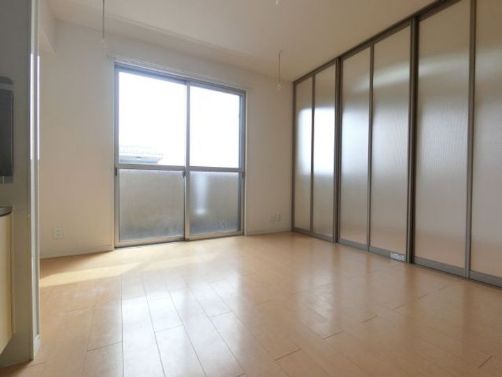 千葉県市原市八幡(アパート)の賃貸物件の居間