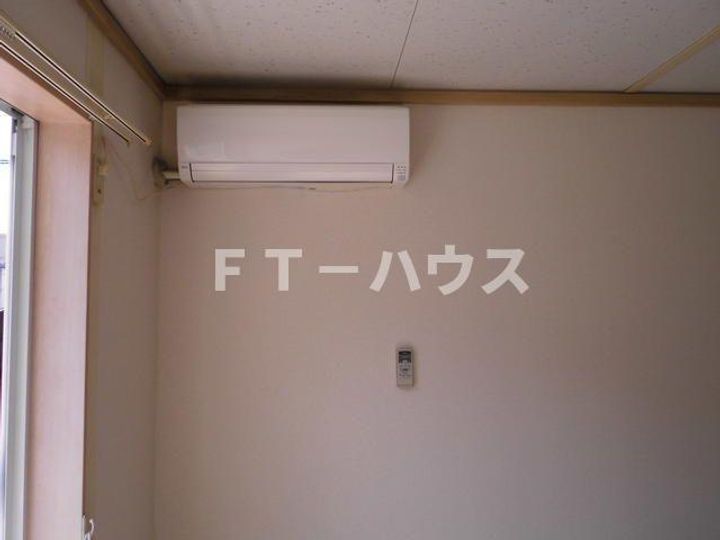 ハイブリッジBの内装