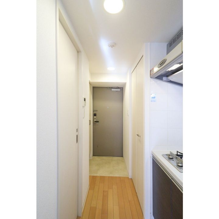 エスリード阿波座サウスプレイスの玄関