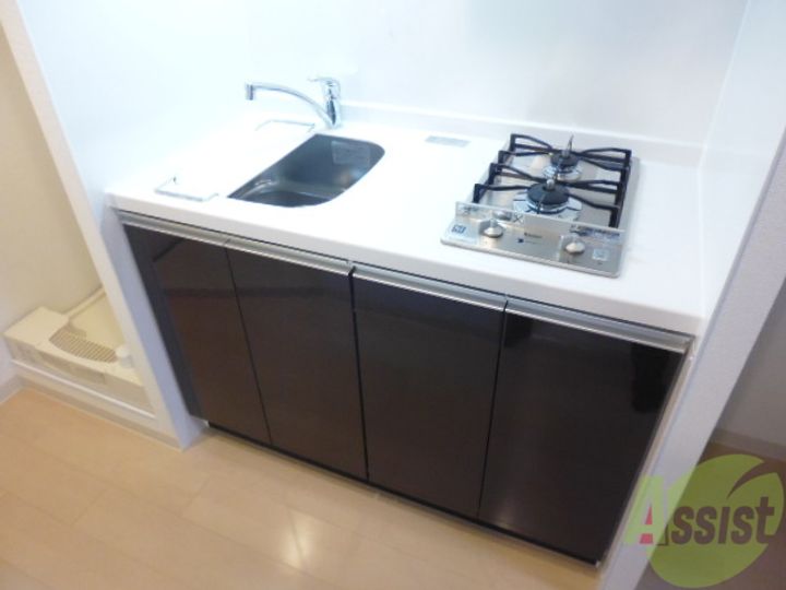 エステムプラザ神戸三宮ルクシアのキッチン