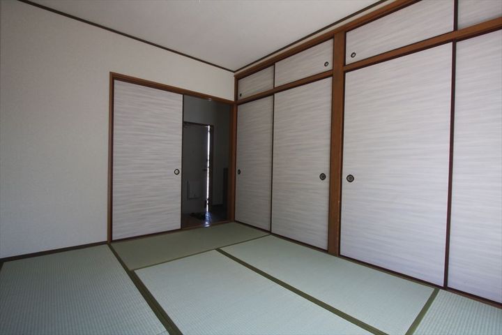 ハイツフローラの内装