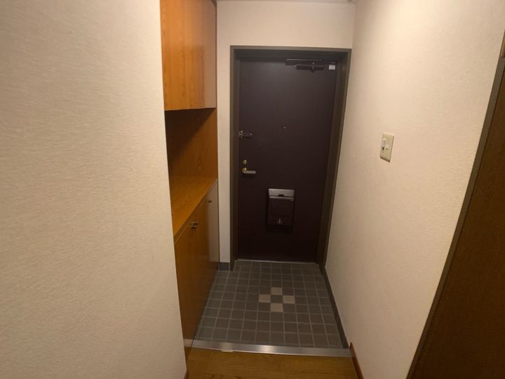 アークヒルズWAKOの玄関