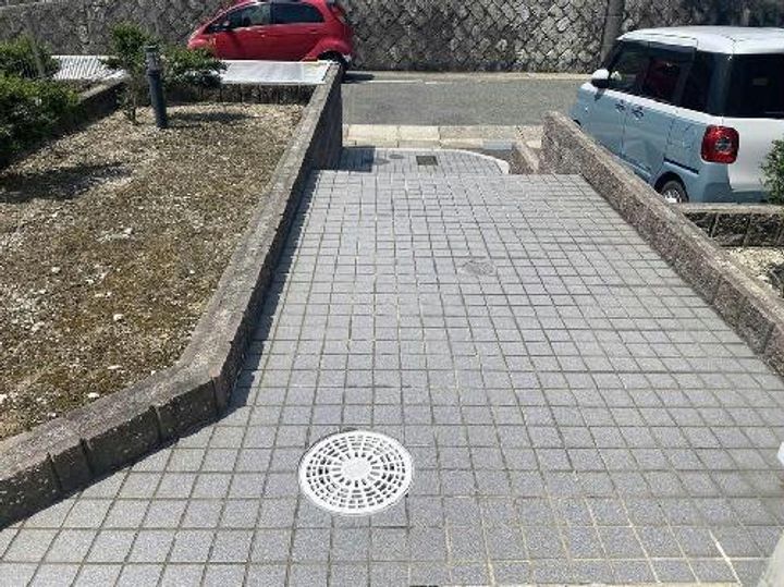 レオネクスト元植田Eastの地図