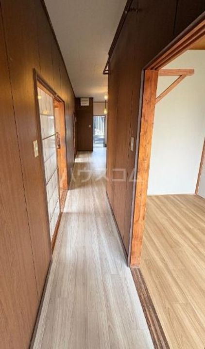 松室中溝町マンションの地図