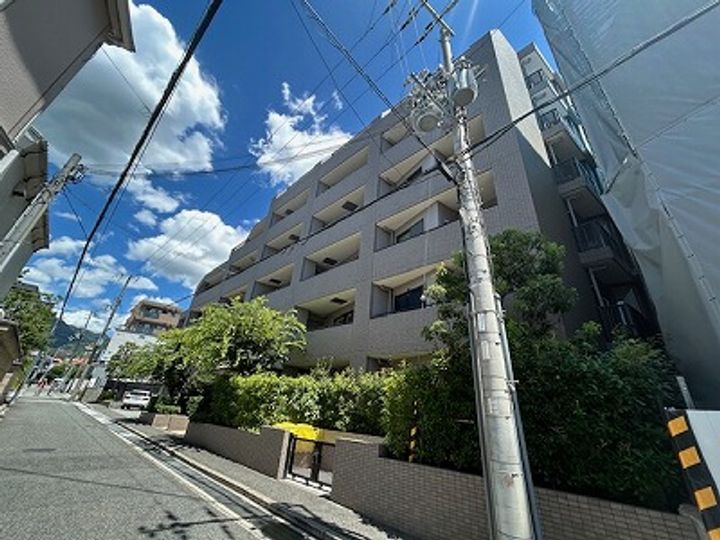 兵庫県芦屋市松ノ内町(マンション)の賃貸物件の外観