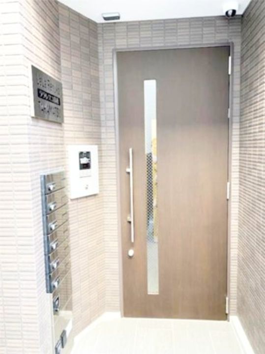 ララレスコ高松の地図