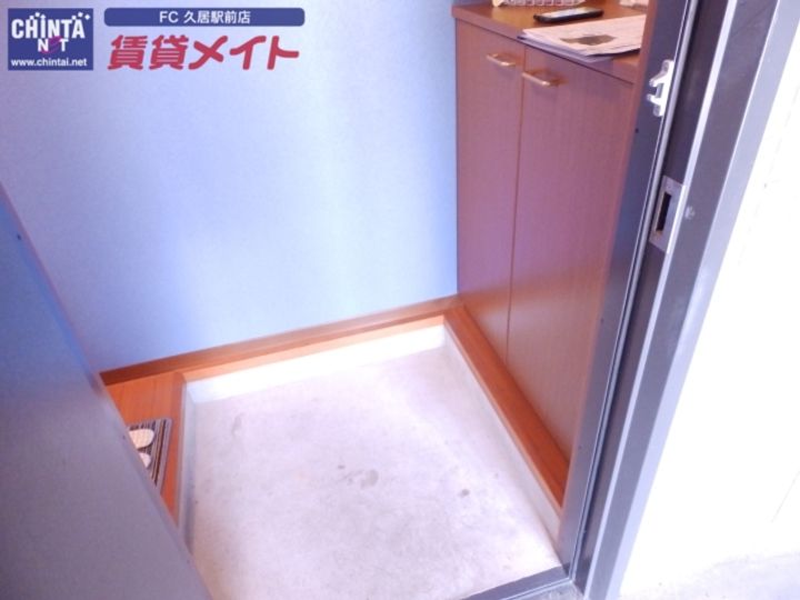 サウスアベニュー・エヌの玄関